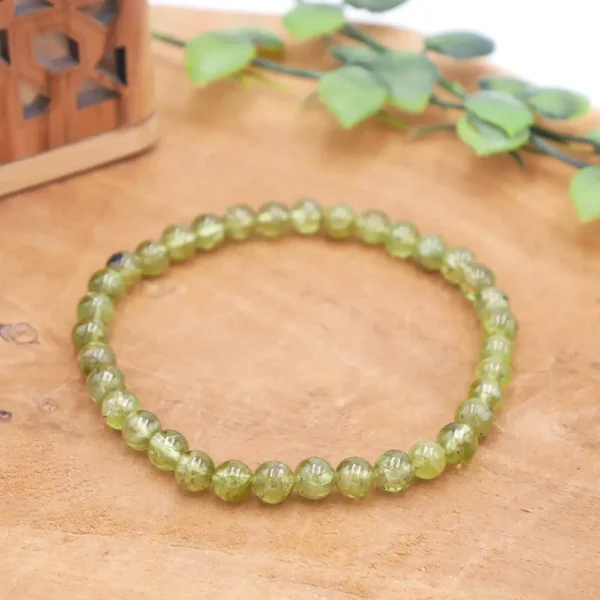 Photo Bracelet Péridot en pierre naturelle, bijou fait main