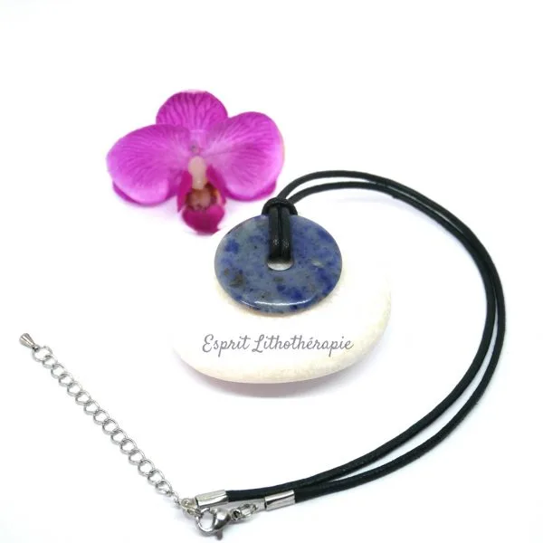 Photo Pendentif Donut Sodalite en pierre naturelle
