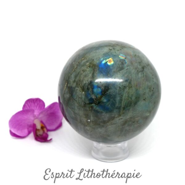 Photo contractuelle Sphère Labradorite en pierre naturelle