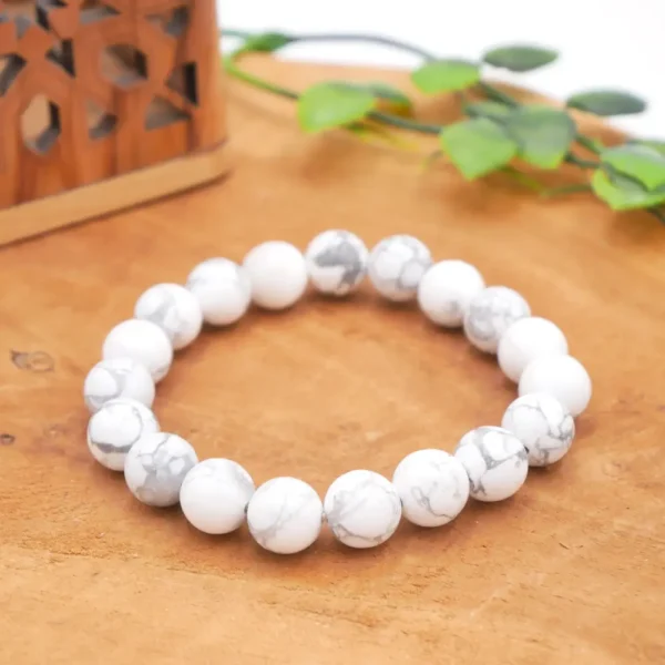 Photo Bracelet Howlite en pierre naturelle, bijou fait main