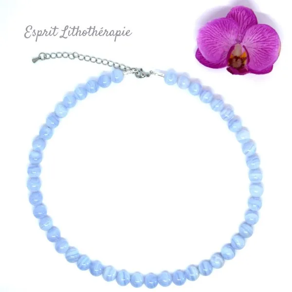 Photo Collier Calcédoine bleue en pierre naturelle, bijou fait main