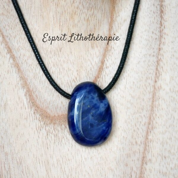 Photo Pendentif - Sodalite en pierre naturelle