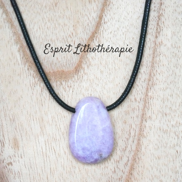 Photo Pendentif - Lépidolite en pierre naturelle