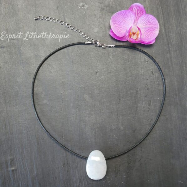 Pendentif jade jadéite