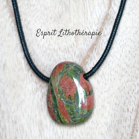 Photo Pendentif - Unakite en pierre naturelle