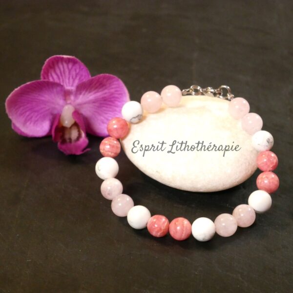 Photo Bracelet Howlite, Morganite et Rhodochrosite en pierre naturelle, bijou fait main