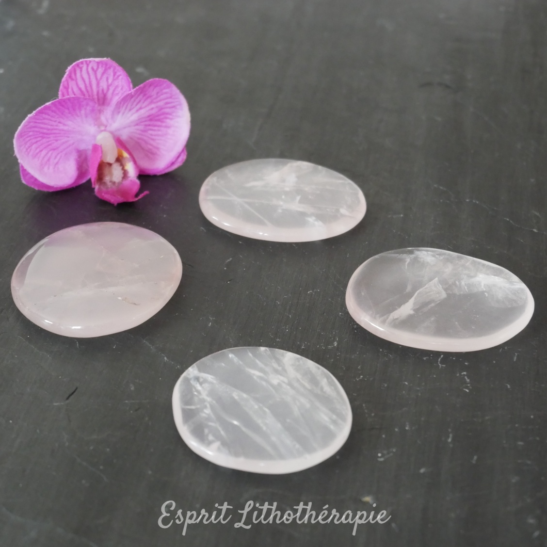 Photo contractuelle Galet Chakra – Quartz rose en pierre naturelle