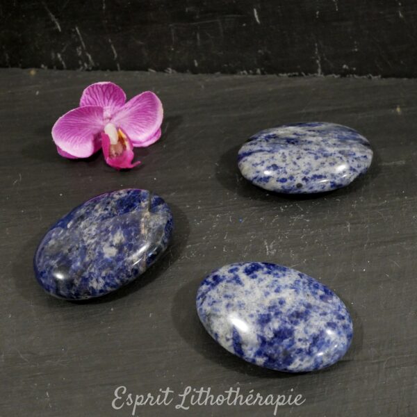 Photo contractuelle Galet Sodalite en pierre naturelle