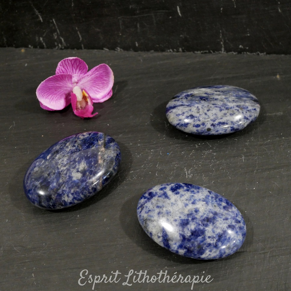 Photo contractuelle Galet Sodalite en pierre naturelle