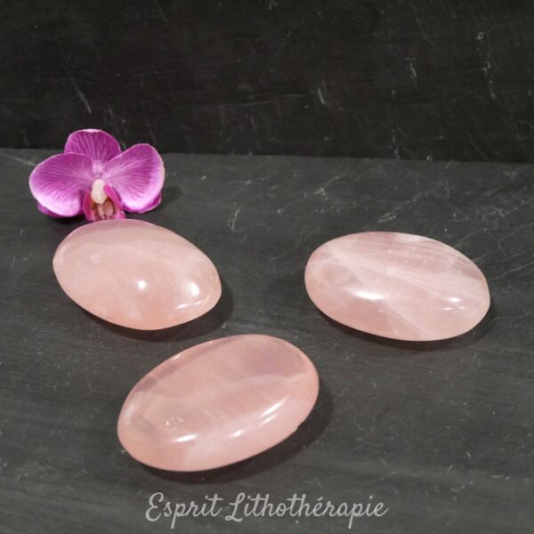 Photo contractuelle Galet Quartz rose en pierre naturelle