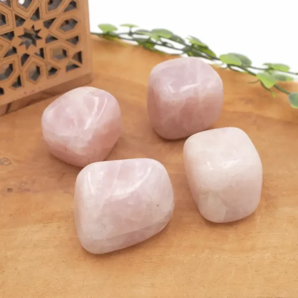 Photo Pierre roulée Kunzite en pierre naturelle