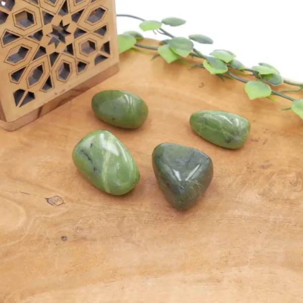 Pierre roulée Jade néphrite naturelle – qualité AA