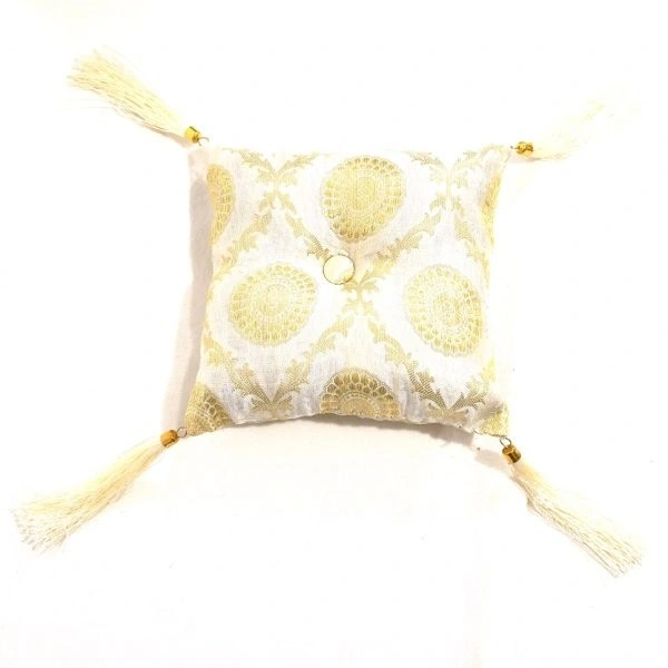 Coussin en soie artisanal crème pour bol chantant – Fabrication tibétaine