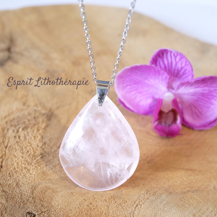 Photo Pendentif Quartz rose en pierre naturelle