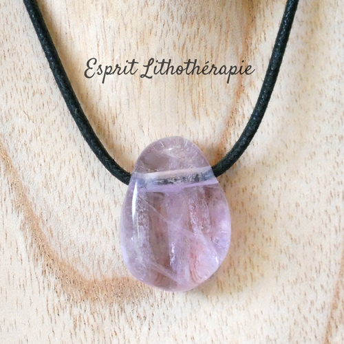 Photo Pendentif Fluorite violette en pierre naturelle