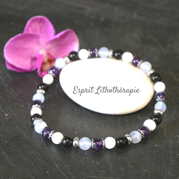 Photo Bracelet Améthyste, Calcédoine, Howlite, jais en pierre naturelle, bijou fait main