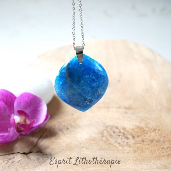 Pendentif Apatite bleue