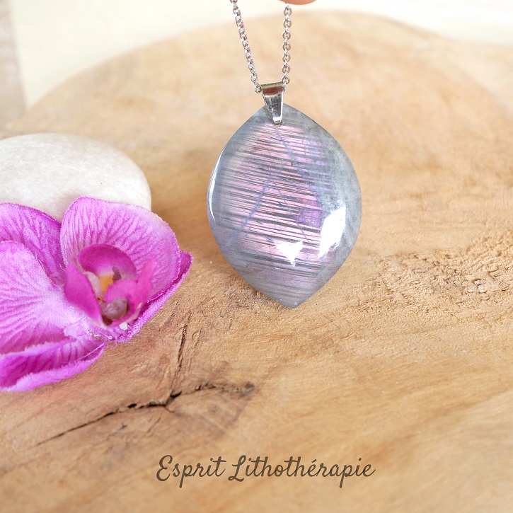 Pendentif Labradorite Violette