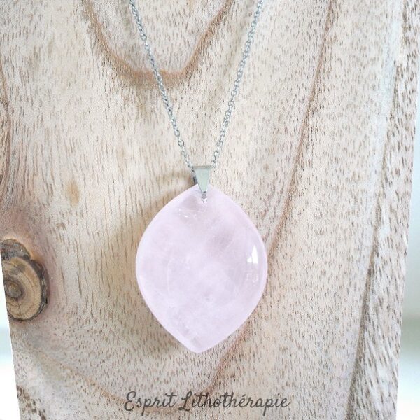 Photo Pendentif Quartz rose en pierre naturelle