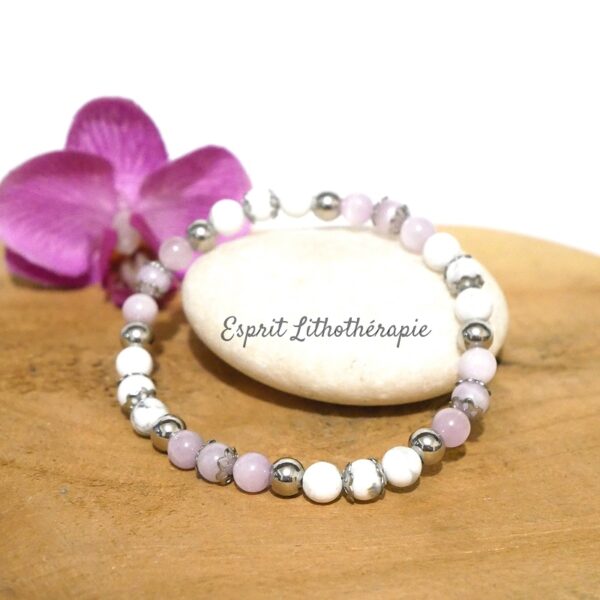 Photo Bracelet Howlite, Kunzite en pierre naturelle, bijou fait main