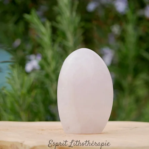 Photo contractuelle Bloc poli Quartz rose en pierre naturelle