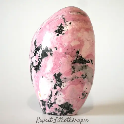 Photo contractuelle Bloc poli Rhodonite du Pérou en pierre naturelle