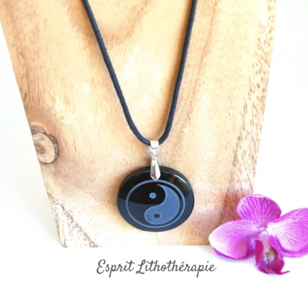 Photo Pendentif Obsidienne en pierre naturelle