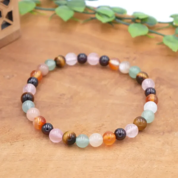 Bracelet en pierres naturelles de qualité Aventurine verte, Œil de tigre, Cornaline, Grenat, Pierre de lune, Quartz rose.